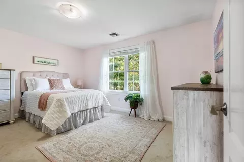 Bedroom - 20 Hillside Dr, Georgetown, MA 01833 photo 5 of 6