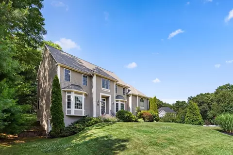 Exterior - 20 Hillside Dr, Georgetown, MA 01833 photo 2 of 7