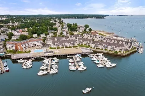 117 Water #21, Beverly, MA 01915