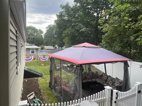16 Douglas Ave, Beverly, MA 01915 photo 26