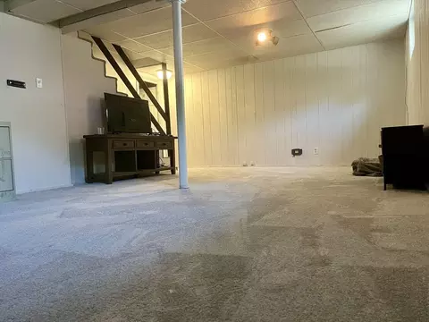 16 Douglas Ave, Beverly, MA 01915 photo 22