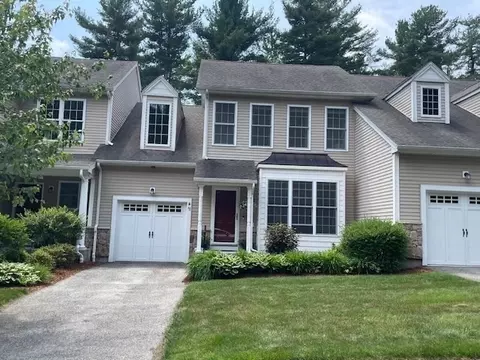 48 Pondside Dr #48, Bolton, MA 01740