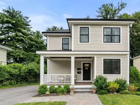 103 Warwick Rd #103, Newton, MA 02465