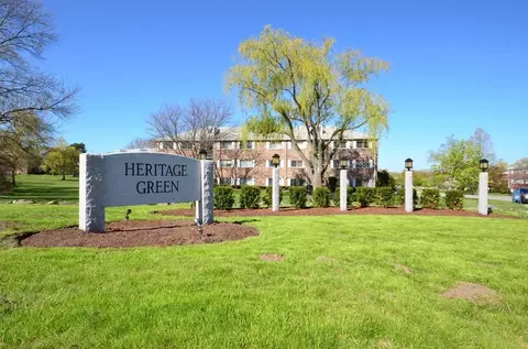 30 Fernview Ave #6, North Andover, MA 01845