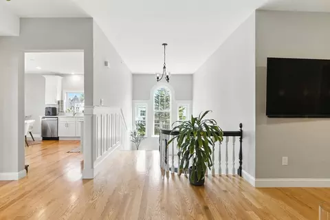 Entry Way - 25 Conant St #3, Danvers, MA 01923 photo 4 of 6