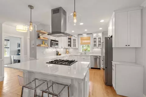 99 Watertown St #99, Watertown, MA 02472