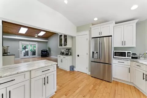 Kitchen - 8 Sizer Dr, Wales, MA 01081 photo 3 of 6