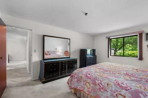Bedroom - 147 Sylvan St #18A, Danvers, MA 01923 photo 5 of 5