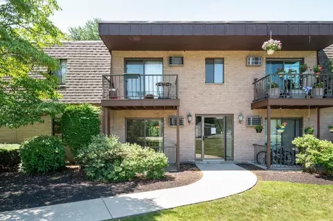147 Sylvan St #18A, Danvers, MA 01923