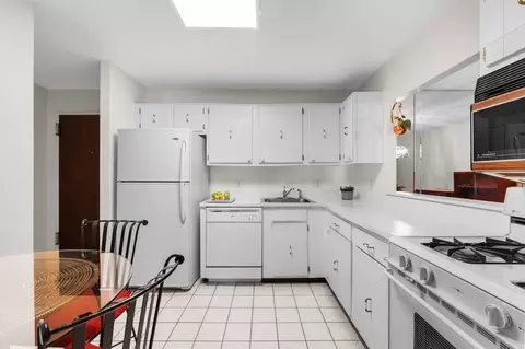 Kitchen - 147 Sylvan St #18A, Danvers, MA 01923 photo 1 of 2