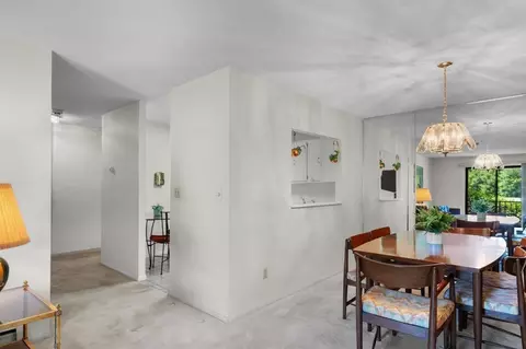 Dining - 147 Sylvan St #18A, Danvers, MA 01923 photo 3 of 3