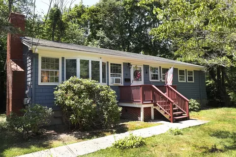 40 Revere St, Gloucester, MA 01930