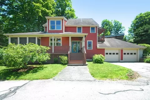 4 Half Moon Hl #4, Acton, MA 01720