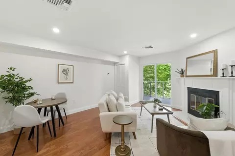 76 Ship Ave #7, Medford, MA 02155