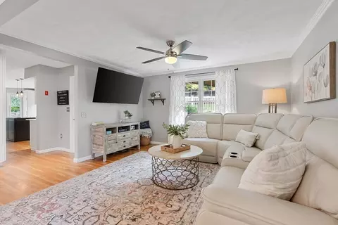 5 Memory Ln, Wakefield, MA 01880 photo 15