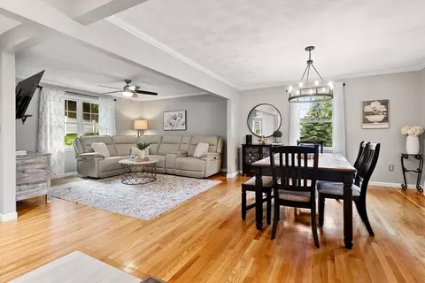 5 Memory Ln, Wakefield, MA 01880 photo 11