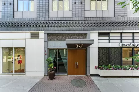 375 Canal St #615, Somerville, MA 02145
