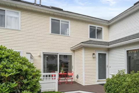 360 Litteton Rd #H19, Chelmsford, MA 01824