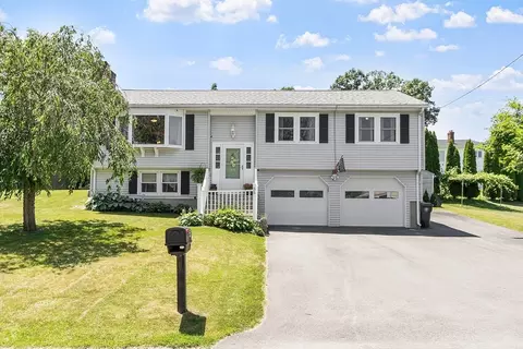 55 Derry Rd, Methuen, MA 01844