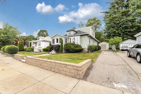 615 Lagrange, West Roxbury, MA 02132
