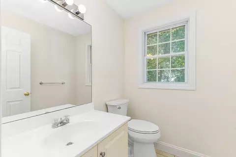45 Violet Ave #45, Dedham, MA 02026 photo 32