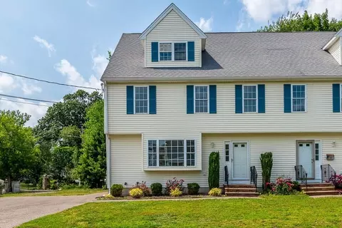 45 Violet Ave #45, Dedham, MA 02026 photo 3