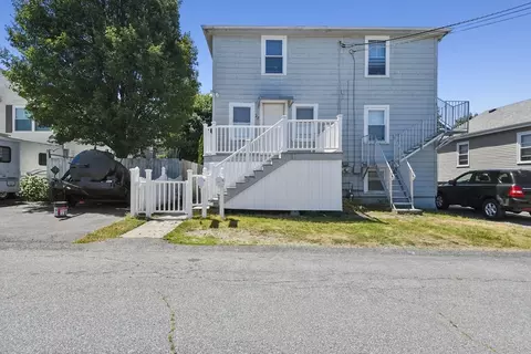 27 Whittier St, Fall River, MA 02724 photo 2