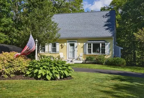 10 Ryder Cir, Sandwich, MA 02563