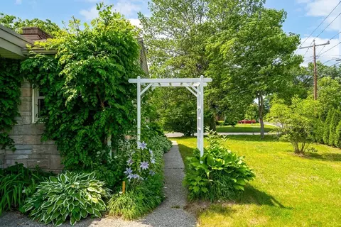 16 Sheldon Ave, Easthampton, MA 01027 photo 39