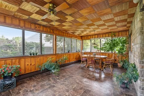 16 Sheldon Ave, Easthampton, MA 01027 photo 19