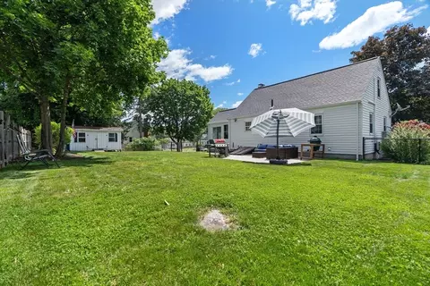 61 Broad St, Walpole, MA 02081 photo 3