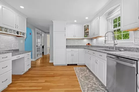 61 Broad St, Walpole, MA 02081 photo 29