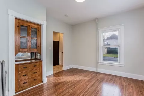67 Alexander St, Springfield, MA 01107 photo 12