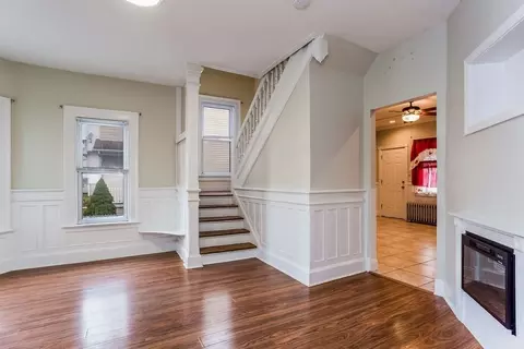 67 Alexander St, Springfield, MA 01107 photo 9