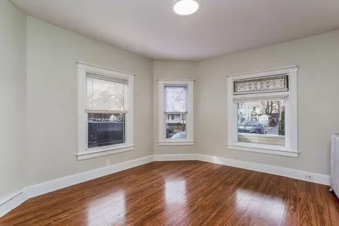 67 Alexander St, Springfield, MA 01107 photo 21