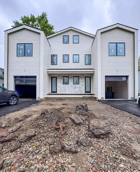 154 Langley Rd #1, Newton, MA 02459