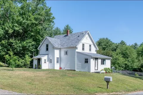 50 Cross St, Middleboro, MA 02346
