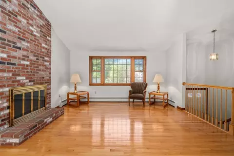 27 Nick Ln, Maynard, MA 01754 photo 4