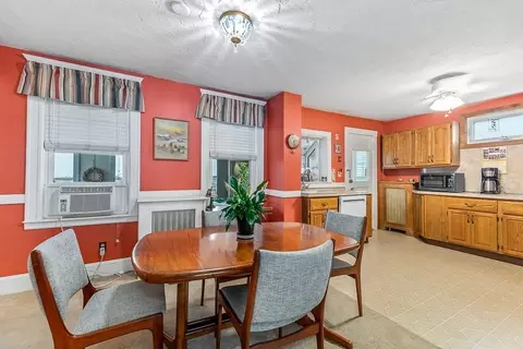 28 E Riverside Dr, Dedham, MA 02026 photo 16
