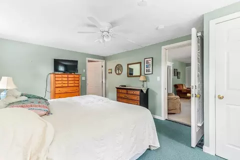 28 E Riverside Dr, Dedham, MA 02026 photo 12