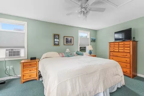 28 E Riverside Dr, Dedham, MA 02026 photo 11