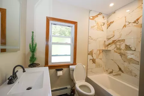 88 Biltmore St, Springfield, MA 01108 photo 8