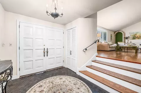 24 Gerald Rd, Marblehead, MA 01945 photo 3