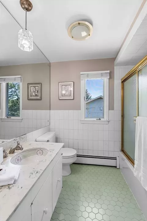 24 Gerald Rd, Marblehead, MA 01945 photo 22