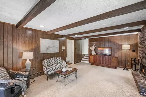 24 Gerald Rd, Marblehead, MA 01945 photo 16
