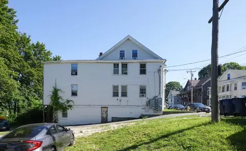 31 Prospect St, Webster, MA 01570 photo 3