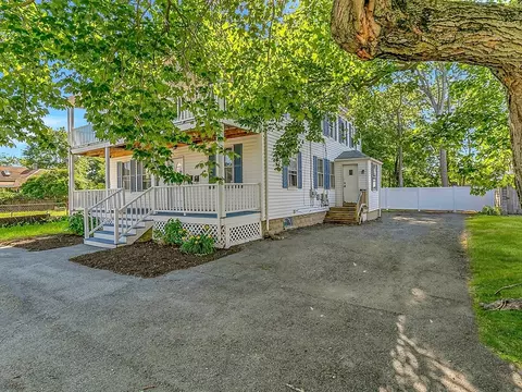 Exterior - 28 Mill St, Danvers, MA 01923 photo 3 of 5