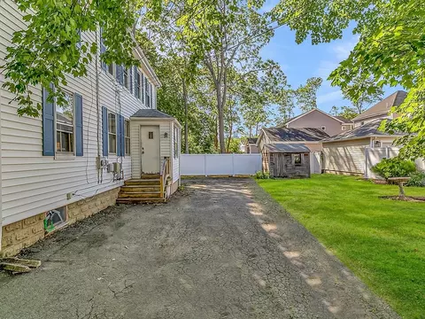 Exterior - 28 Mill St, Danvers, MA 01923 photo 4 of 5