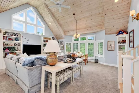 8 Barn Ln, Gloucester, MA 01930 photo 38