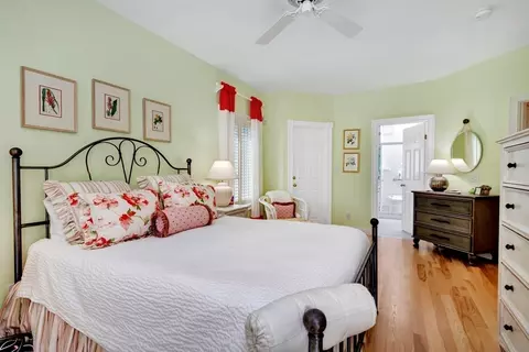 8 Barn Ln, Gloucester, MA 01930 photo 29
